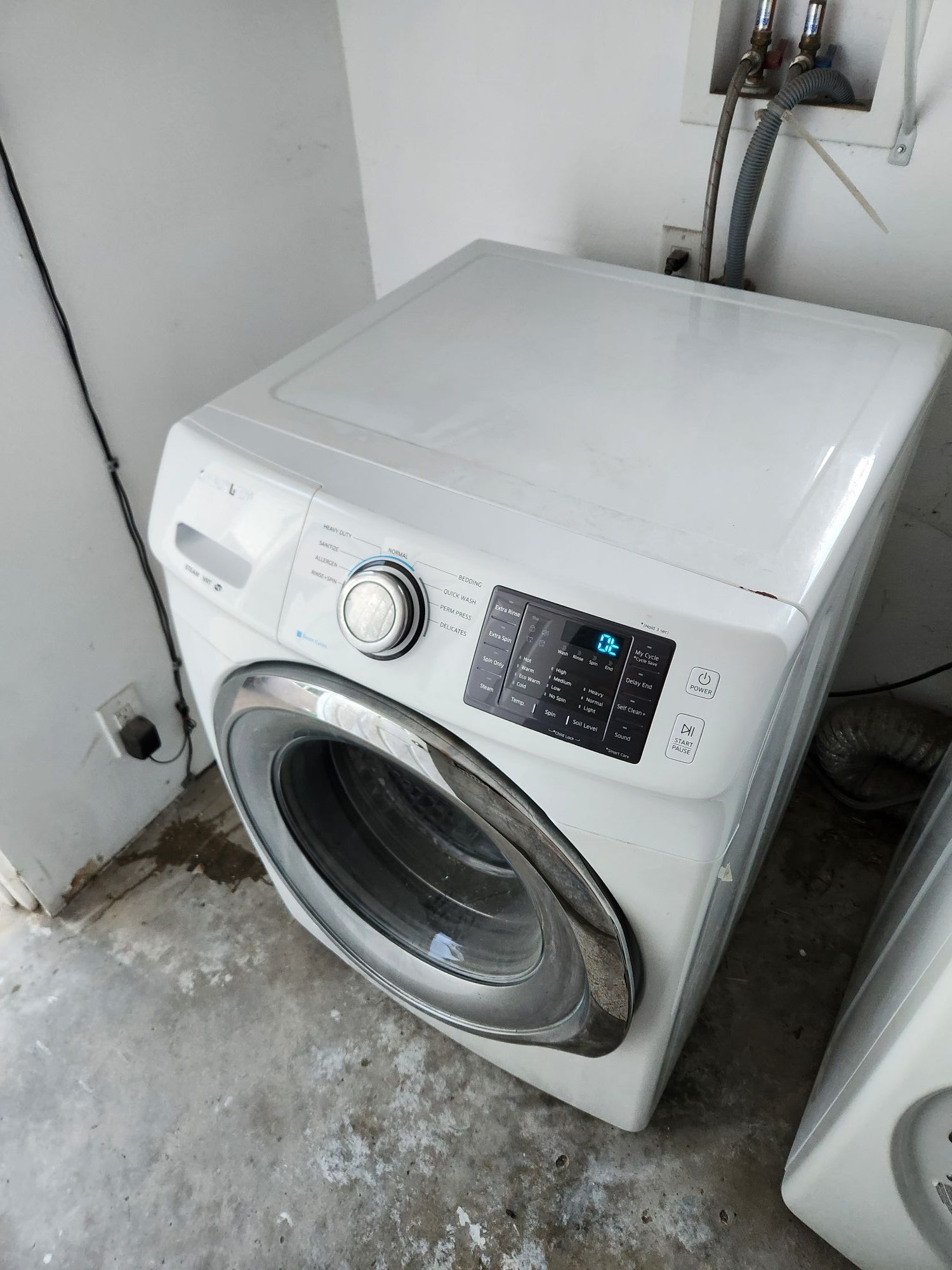 Is It Worth Repairing an Old Dryer or Buying a New One? Oceanside