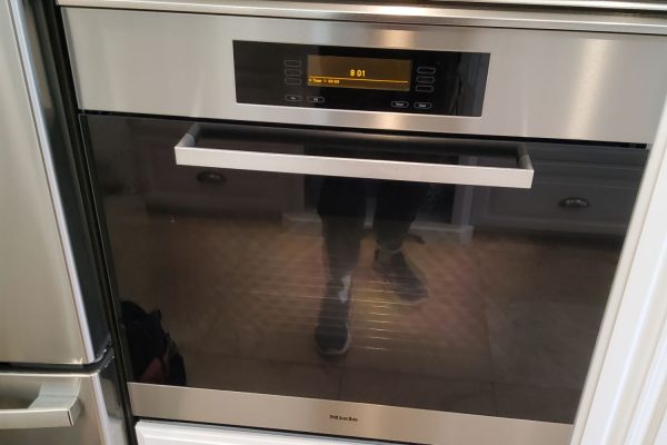 Oven Light Flickering or Not Working: Loose Connection or Burned-Out Bulb 4 NCR 9